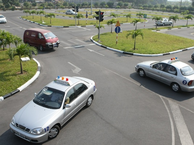 Học Lái Xe Ô Tô Tân Thạnh Long An
