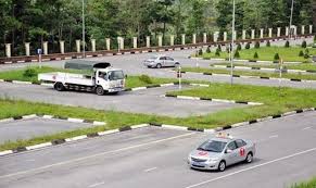 Học Lái Xe Ô Tô Quận Phú Nhuận